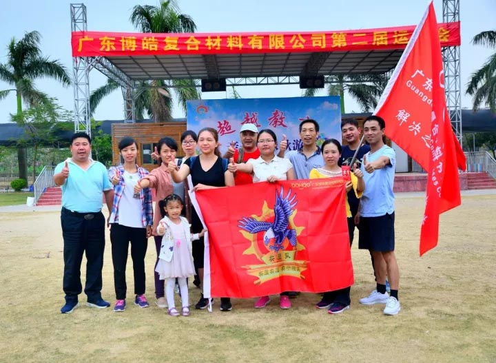 博皓健兒，秋風十里不如你！