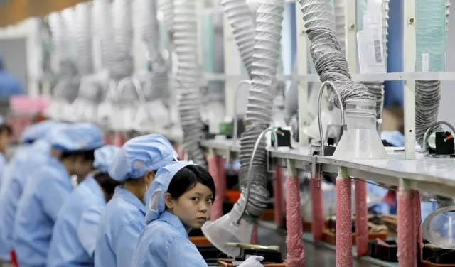 未來幾年，制造業(yè)、服務(wù)業(yè)等勞動(dòng)密集型產(chǎn)業(yè)的招工將更加困難，勞動(dòng)力成本也必將日益高漲