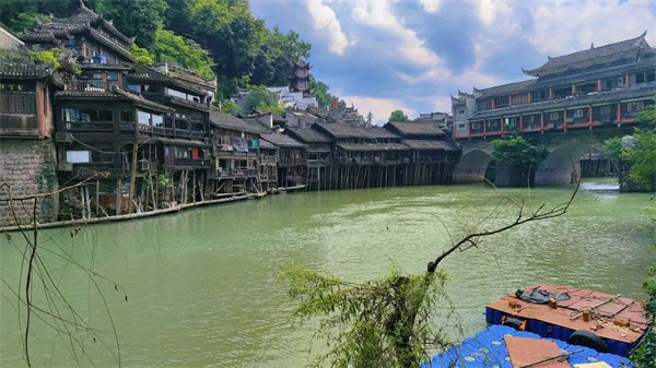“湘”約鳳凰，相守未來——2022博皓快樂湖南行    -22