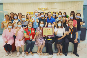 捐獻(xiàn)青春熱血，彩繪人生畫卷